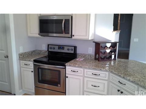 18 Hawks, Hickory, NC 28601 photo 3