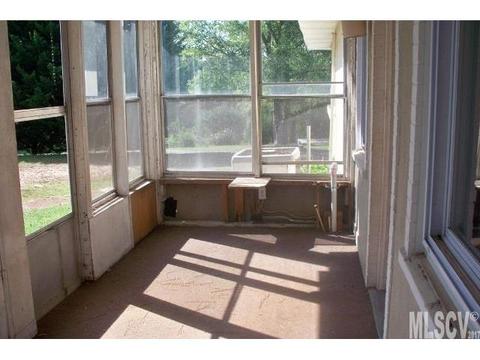 618 28th Avenue Ne Ct NE, Hickory, NC 28601 photo 8