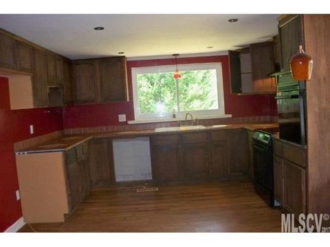 618 28th Avenue Ne Ct NE, Hickory, NC 28601 photo 12