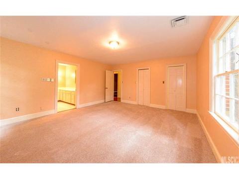 604 8th St, Conover, NC 28613 photo 5