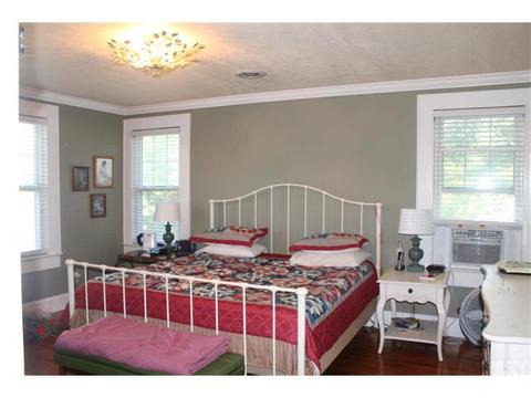 405 E Main St, Morganton, NC 28655 photo 9