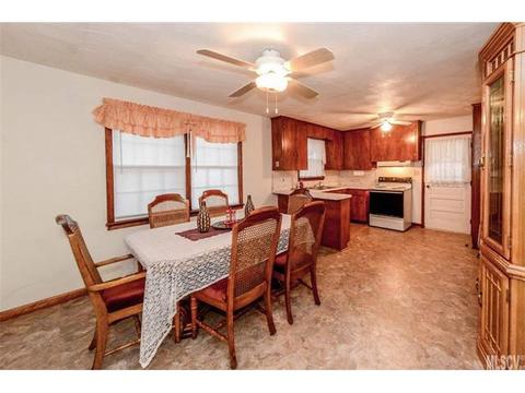 5037 Springhaven Dr, Conover, NC 28613 photo 4