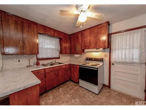 5037 Springhaven Dr, Conover, NC 28613 photo 6