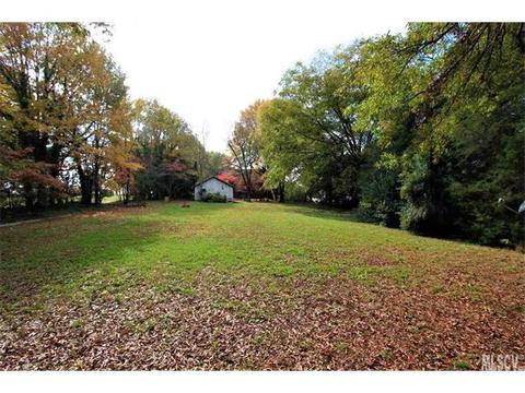 519 1st St, Conover, NC 28613 photo 3
