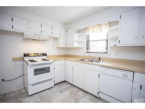 1827 Noah Path, Conover, NC 28613 photo 14