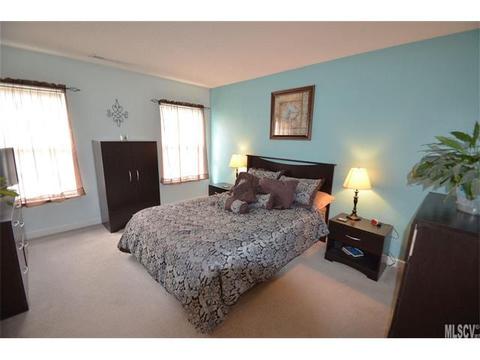 1908 9th Street Se Dr SE, Hickory, NC 28602 photo 4