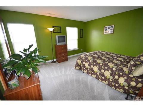 1908 9th Street Se Dr SE, Hickory, NC 28602 photo 7