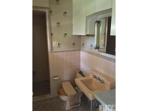 208 5th St, Conover, NC 28613 photo 3