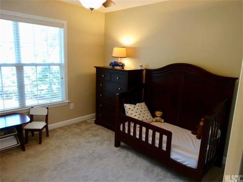 6505 Emory Dr, Hickory, NC 28601 photo 8
