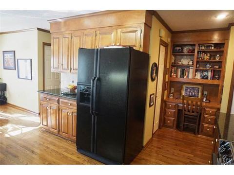 230 8th St, Conover, NC 28613 photo 14
