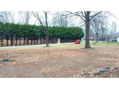 315 10th St, Conover, NC 28613 photo 10