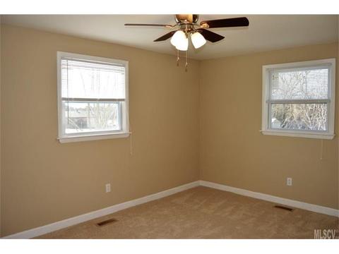1163 Pecan St, Conover, NC 28613 photo 4