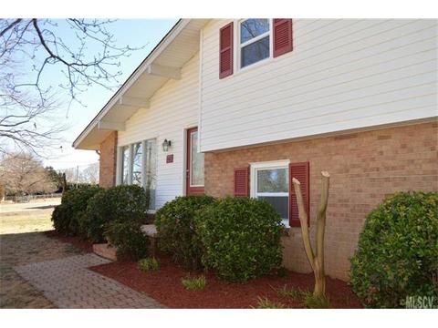 1163 Pecan St, Conover, NC 28613 photo 2