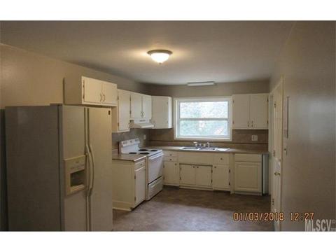 1409 8th Ave, Conover, NC 28613 photo 7