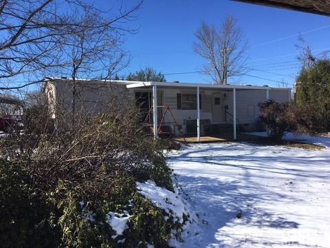 1130 Cape Hickory Rd, Hickory, NC 28601 photo 3
