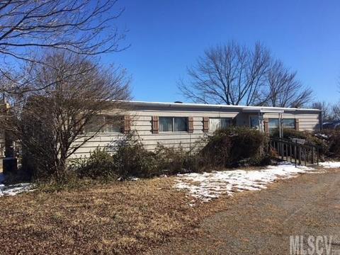 1130 Cape Hickory Rd, Hickory, NC 28601 photo 1