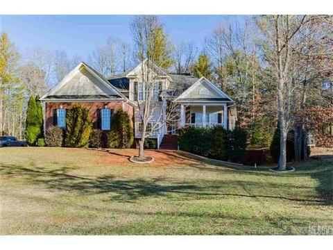 6514 Emory Dr, Hickory, NC 28601 photo 1