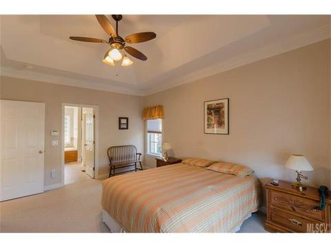 6514 Emory Dr, Hickory, NC 28601 photo 10