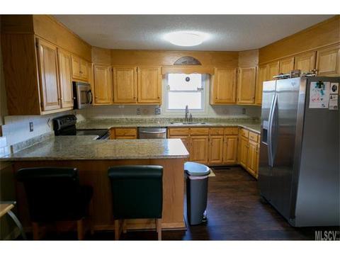 3731 9th Street Ne Dr NE, Hickory, NC 28601 photo 22
