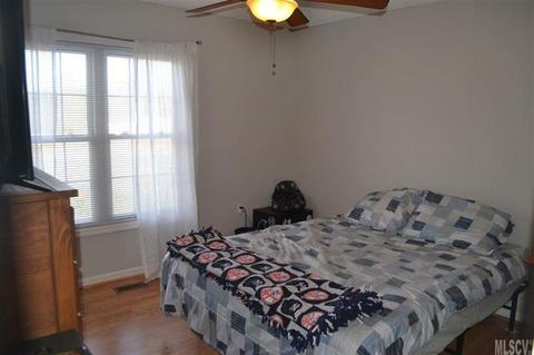 3861 River Rd, Hickory, NC 28602 photo 13