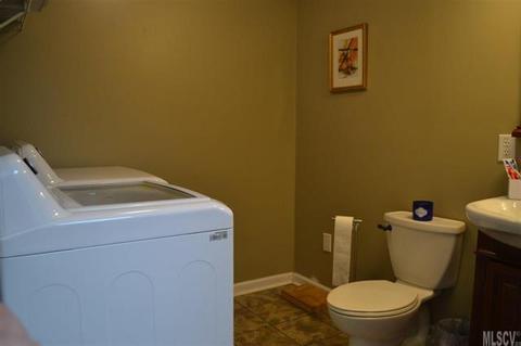 3861 River Rd, Hickory, NC 28602 photo 6