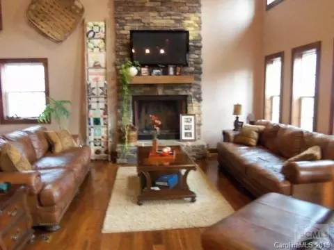 3816 Deja View Dr, Morganton, NC 28655 photo 1