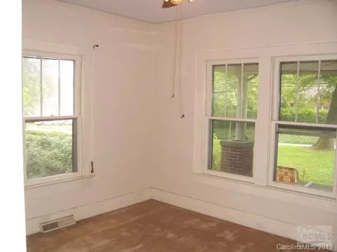 201 Lenoir Rd, Morganton, NC 28655 photo 5