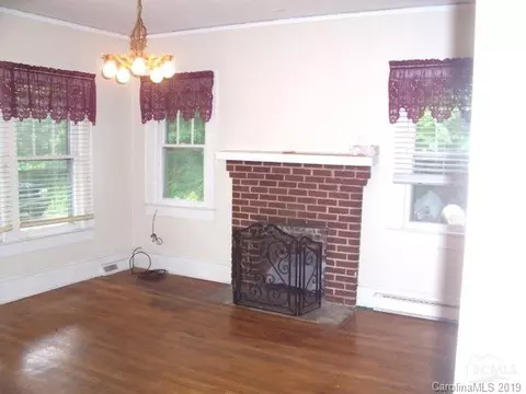 201 Lenoir Rd, Morganton, NC 28655 photo 3