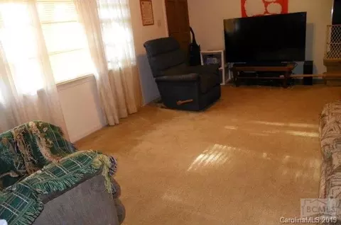2545 Logan Dr, Valdese, NC 28690 photo 10
