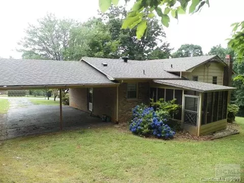 2545 Logan Dr, Valdese, NC 28690 photo 3