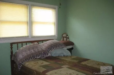 120 Mcgalliard Loop, Morganton, NC 28655 photo 8