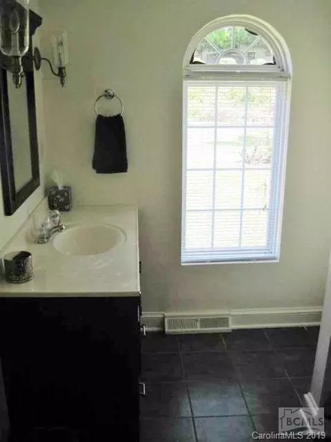 431 Causby Rd, Morganton, NC 28655 photo 10