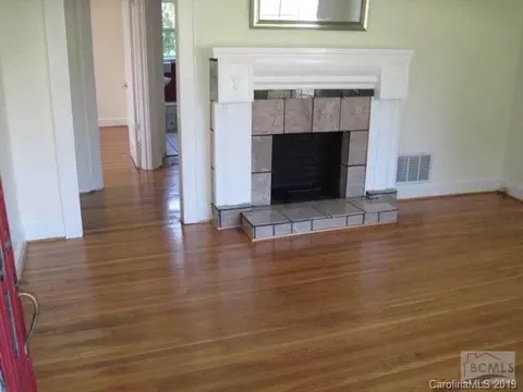 431 Causby Rd, Morganton, NC 28655 photo 3