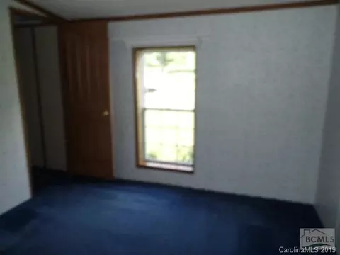 104 Roper Dr, Morganton, NC 28655 photo 3