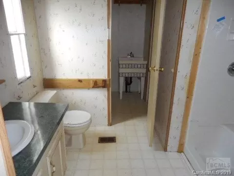 229 Tabor Rd, Olin, NC 28660 photo 6