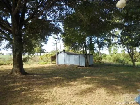 229 Tabor Rd, Olin, NC 28660 photo 14
