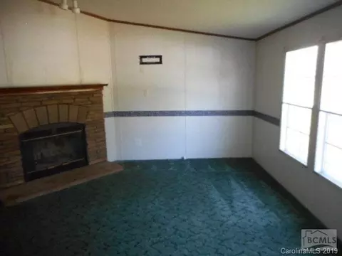 108 Forney Dr, Olin, NC 28660 photo 2