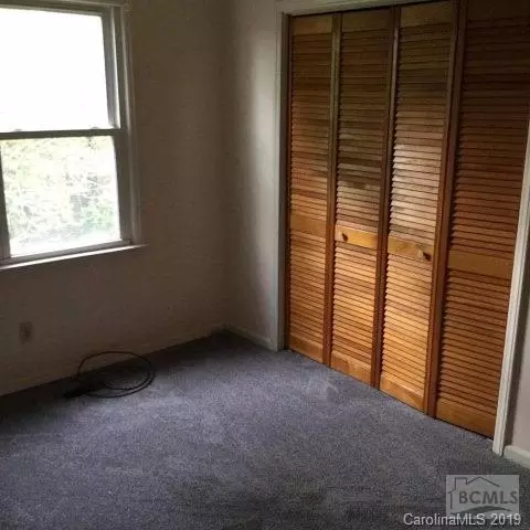 565 Causby Rd, Morganton, NC 28655 photo 6