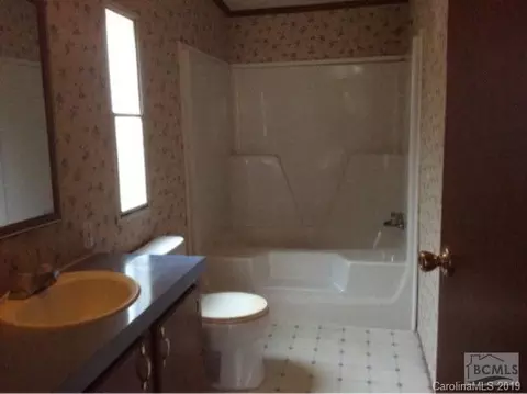 2873 Conner Cir, Morganton, NC 28655 photo 4