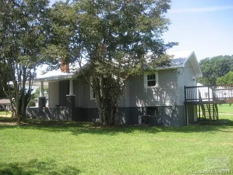 204 Mountain View St, Morganton, NC 28655 photo 4
