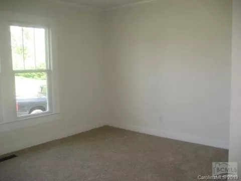 204 Mountain View St, Morganton, NC 28655 photo 9