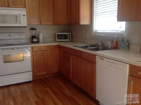 2626 Genes Loop, Morganton, NC 28655 photo 5