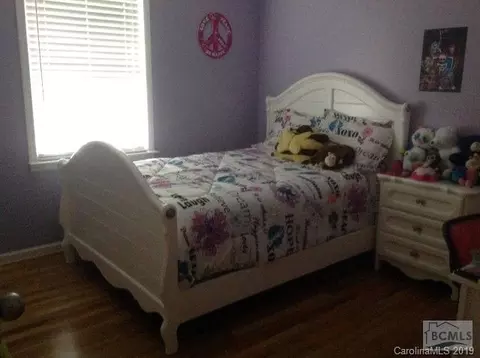 2626 Genes Loop, Morganton, NC 28655 photo 7