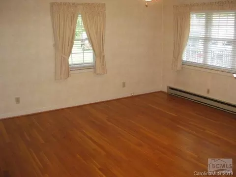 310 Summers Rd, Morganton, NC 28655 photo 8
