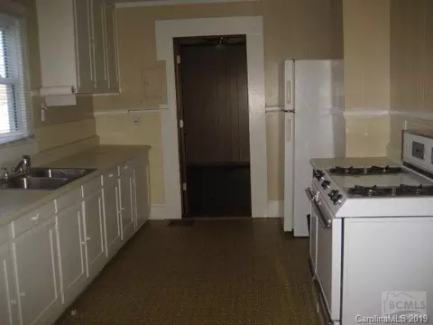 202 Mountain View St, Morganton, NC 28655 photo 9