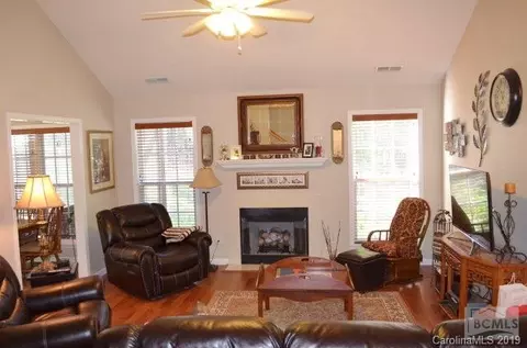 195 Rapids Run, Morganton, NC 28655 photo 4