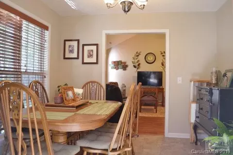 195 Rapids Run, Morganton, NC 28655 photo 5