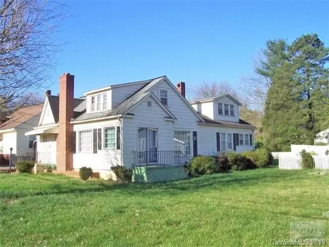 717 E Union St, Morganton, NC 28655 photo 1