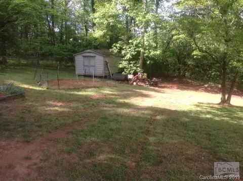 111 Highlander St, Morganton, NC 28655 photo 15