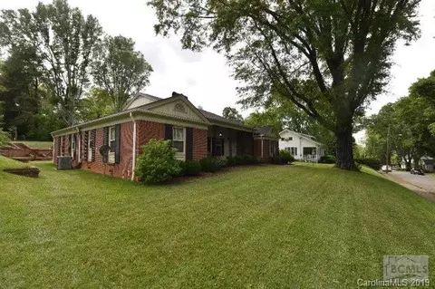 101 Terrace Pl, Morganton, NC 28655 photo 9